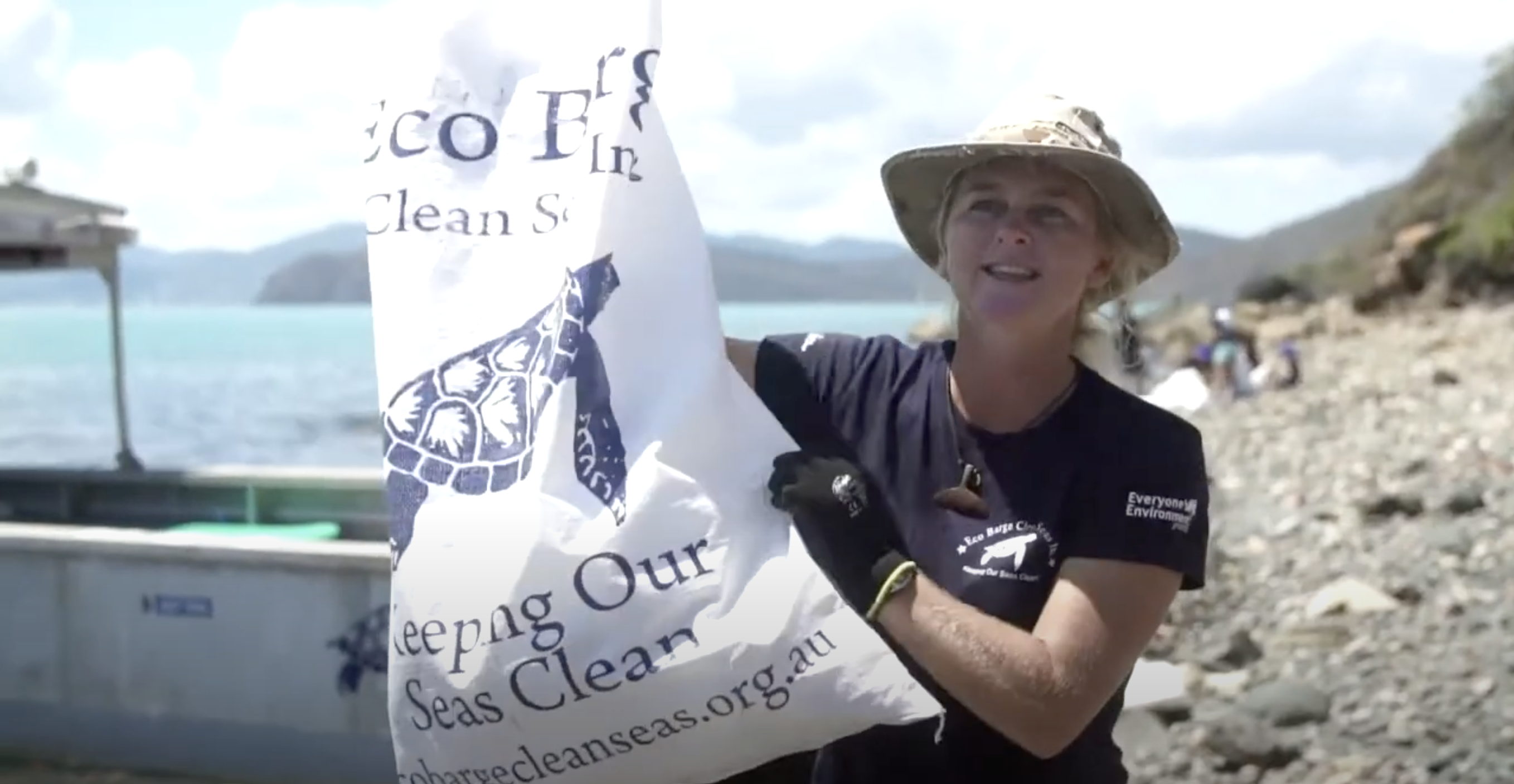 Cleaning up the Great Barrier Reef - Eco Barge Clean Seas