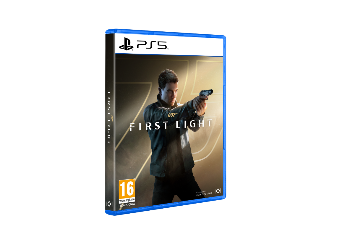 Boîtier de jeu PS5 de 007: First Light représentant une personne vêtue de sombre tenant un pistolet, avec le titre bien en évidence sur la couverture et une classification d’âge PEGI 16.