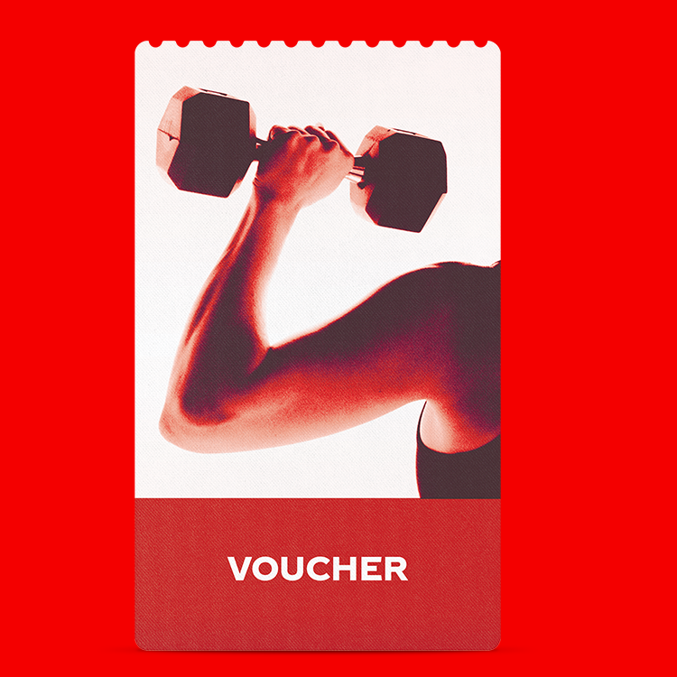 Rode waardebon met een afbeelding van een persoon die een halter optilt tijdens een fitnessoefening. Onderaan staat in witte letters het woord ‘VOUCHER’ op een rode achtergrond.
