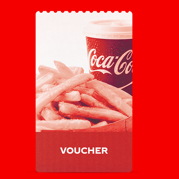 Rode waardebon met een afbeelding van frietjes en een beker Coca-Cola op de achtergrond. Onderaan staat in witte letters het woord ‘VOUCHER’ op een rode achtergrond.