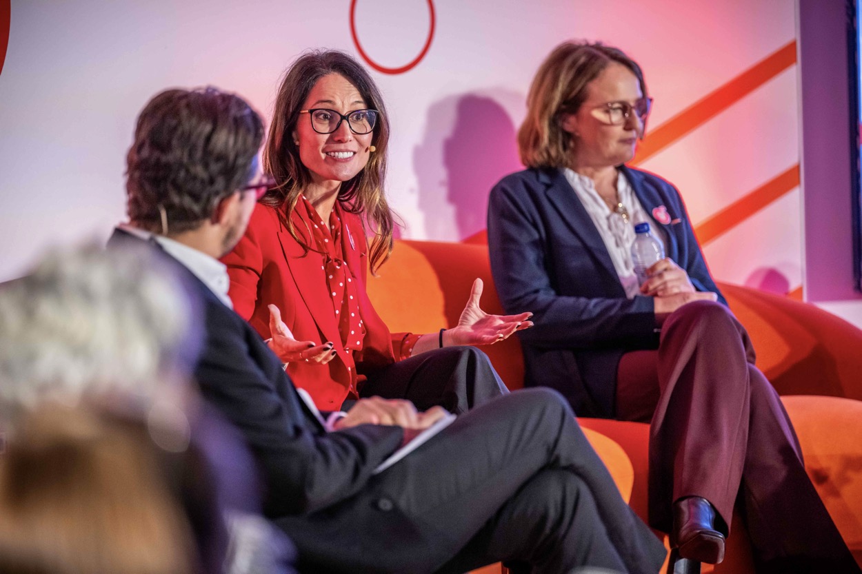 Bart De Wever bezoekt R&D Coca Cola