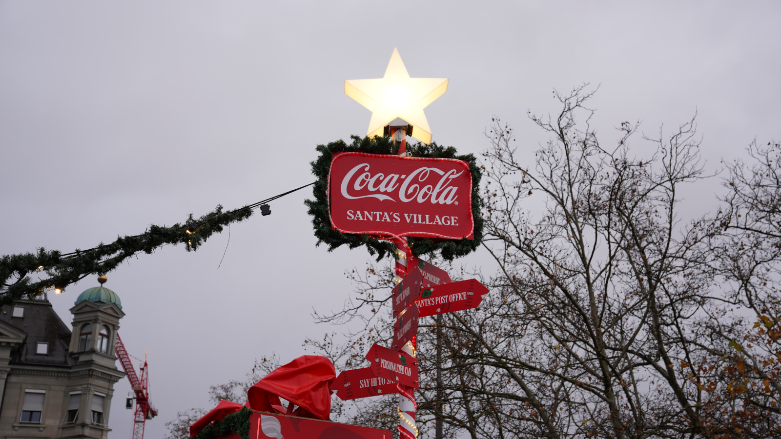 Santas Village Schild