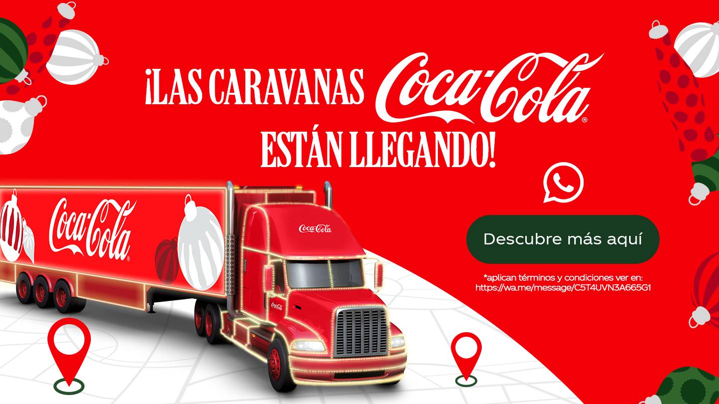 Botella de Quatro junto a un paquete de Rizadas sobre un fondo amarillo y violeta