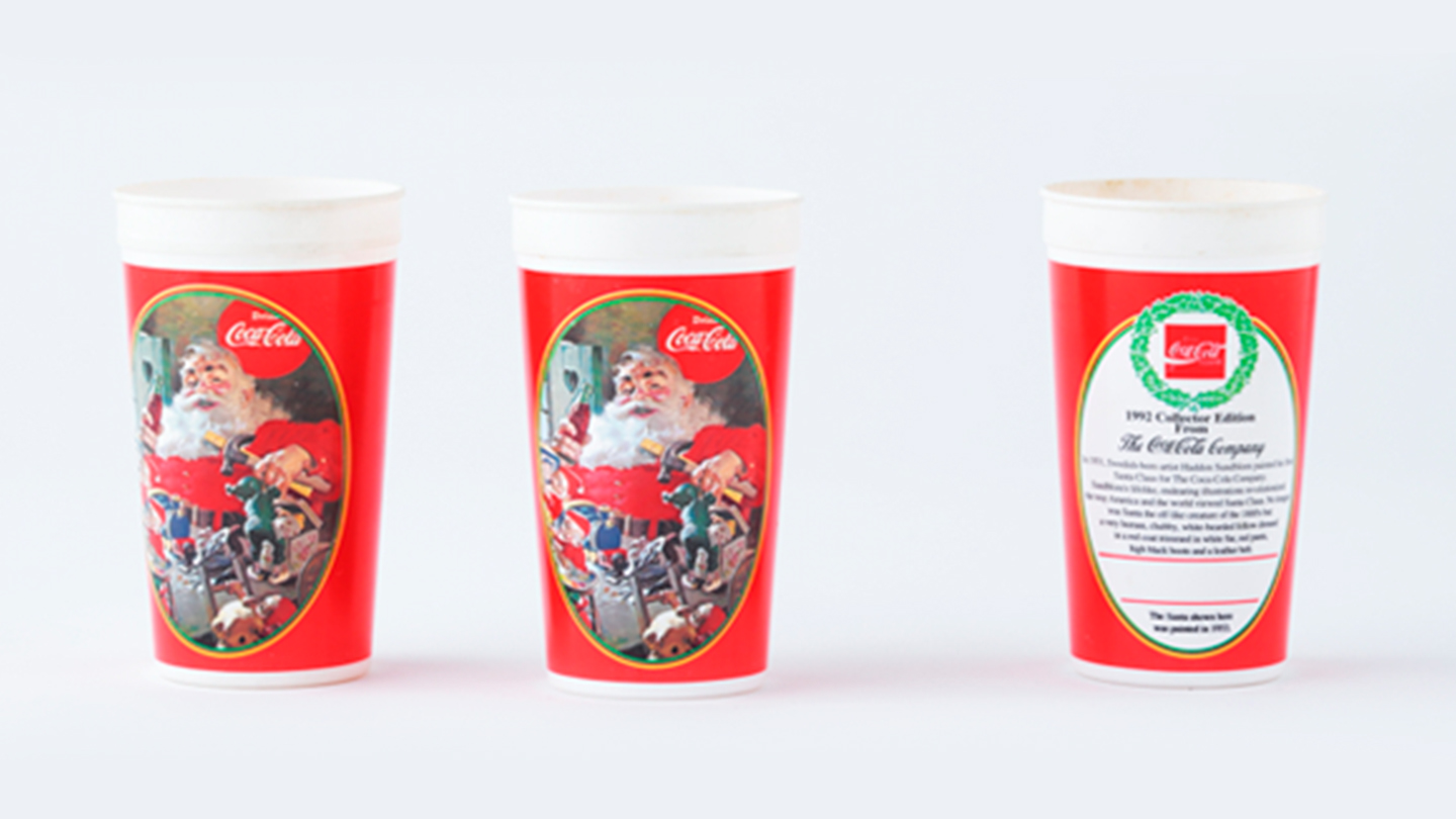 「コカ・コーラ」クリスマスグッズのプラスチック製カップ