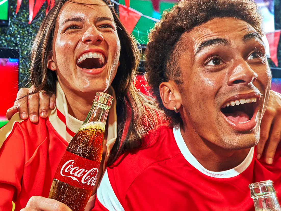 FIFA 월드컵의 파트너십 역사 아티클로 향하는 캐러셀 이미지