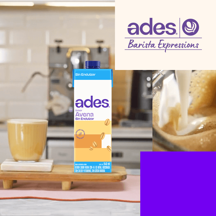 Ades Barista, Vaso de Café con Botella de Leche de Soya Ades.