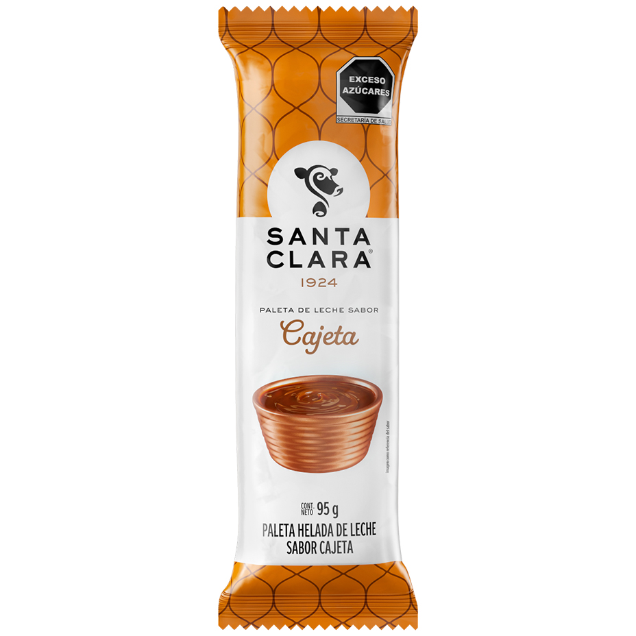 Paleta de leche sabor Cajeta Santa Clara en su empaque con el color característico de la cajeta y con una imagen de cajeta en un recipiente