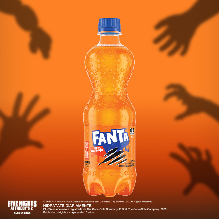 Botella de Fanta sabor Naranja.