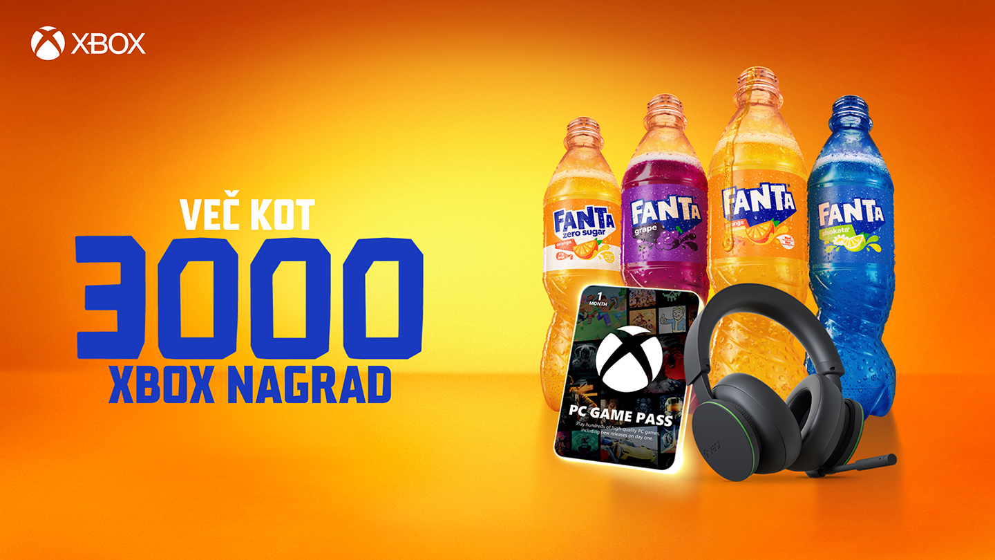 Fanta 500 ml (PET) z besedilom, ki promovira Xbox nagrade, ki se podeljujejo; oranžno in rumeno ozadje s krepkimi črkami.